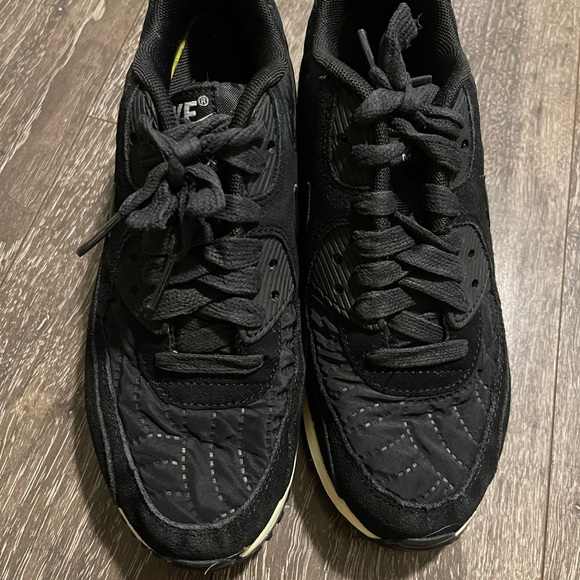 Nike Air Max - Picture 3 of 5